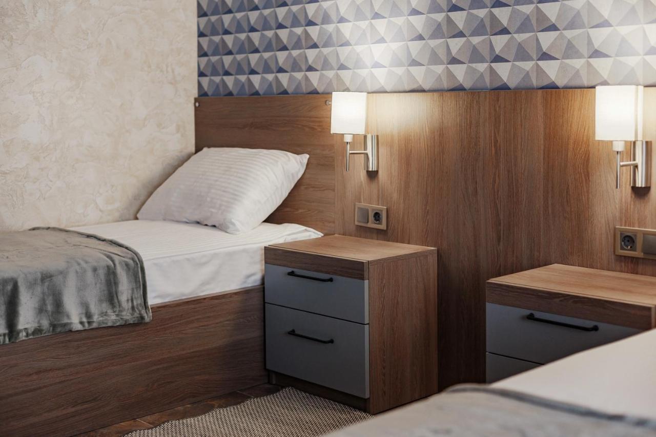 Yudgi - Home Hotel TTchornomorsk Extérieur photo