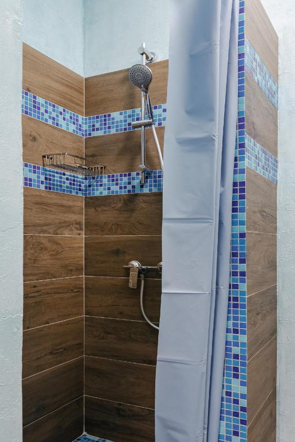Yudgi - Home Hotel TTchornomorsk Extérieur photo