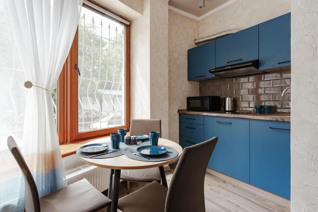 Yudgi - Home Hotel TTchornomorsk Extérieur photo